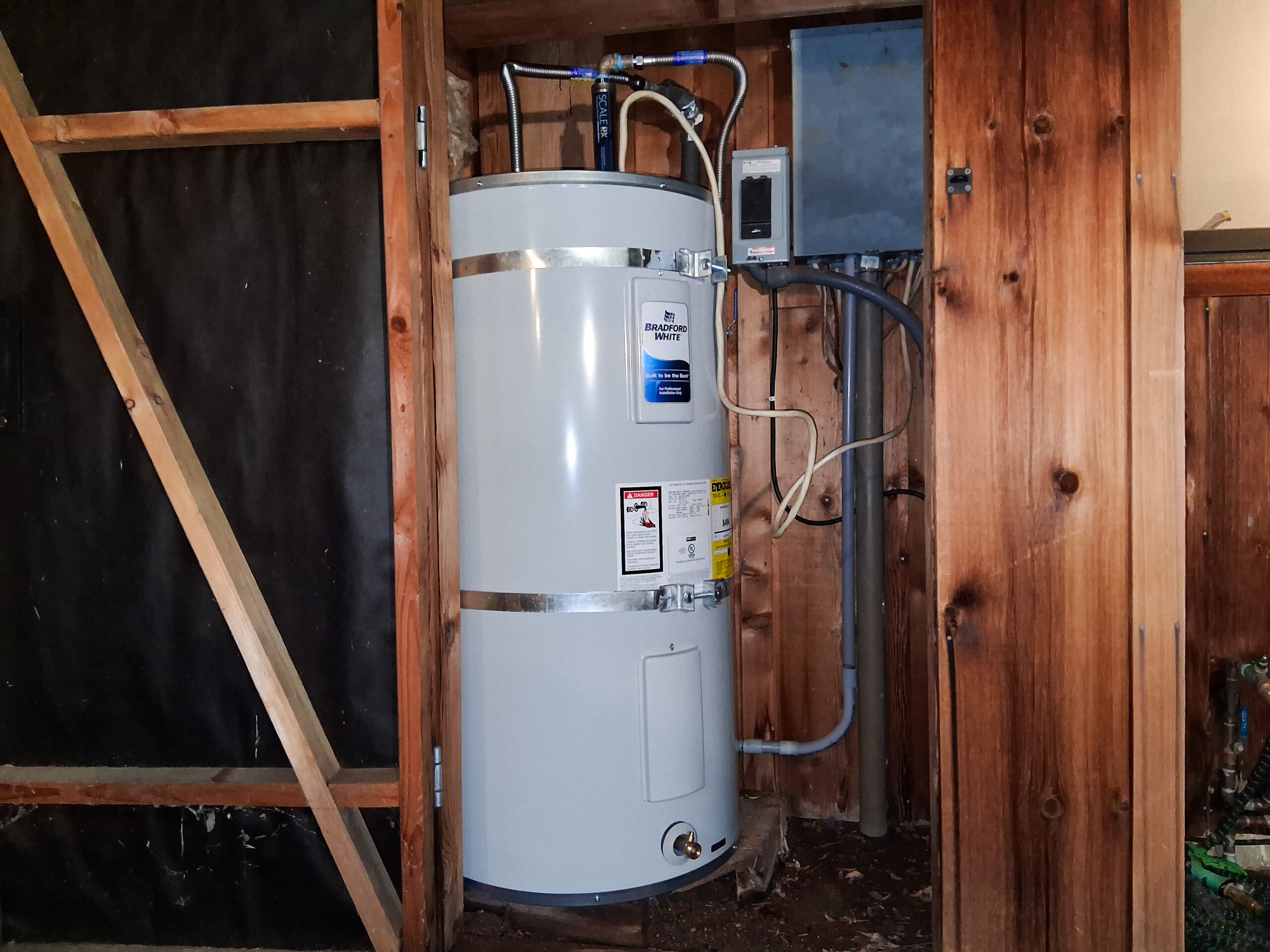 A recent water heater job involving a 40 gallon water heater.